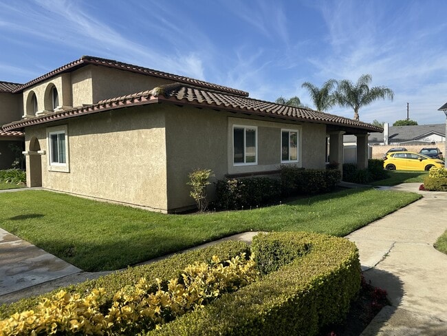 12635 Franklin Ct in Chino, CA - Building Photo - Building Photo