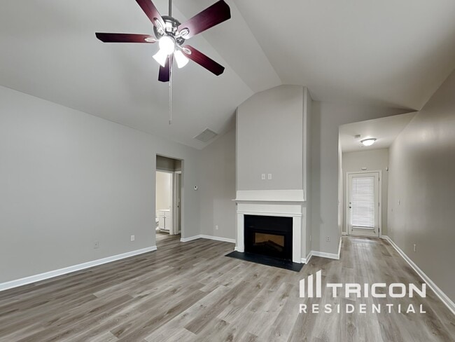 7802 Bluefin Trail in Union City, GA - Building Photo - Building Photo