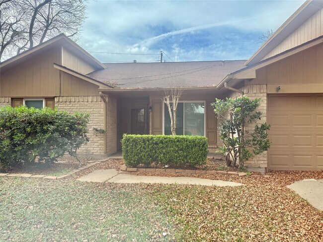 3602 Brier Gardens Dr in Houston, TX - Building Photo - Building Photo