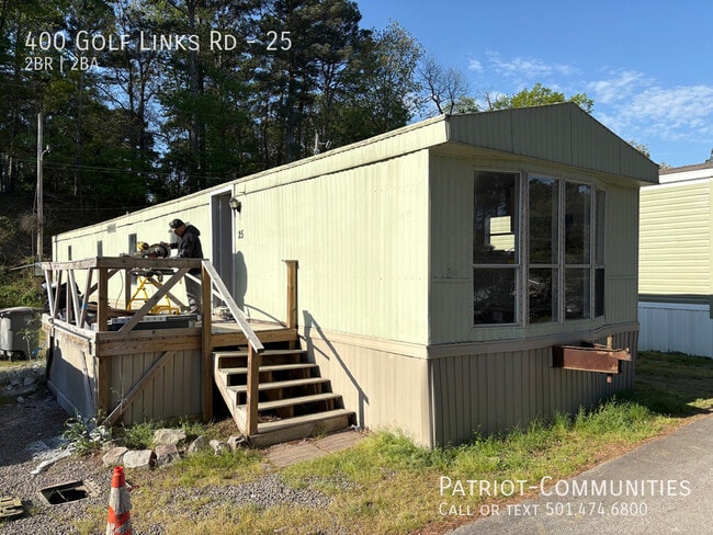 property at 400 Golf Links Rd