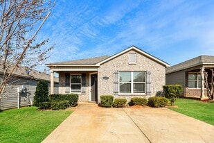 16419 Waterbury Ln in Moundville, AL - Building Photo