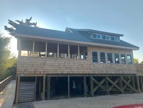 833 Evergreen Walk in Ocean Beach, NY - Building Photo - Building Photo