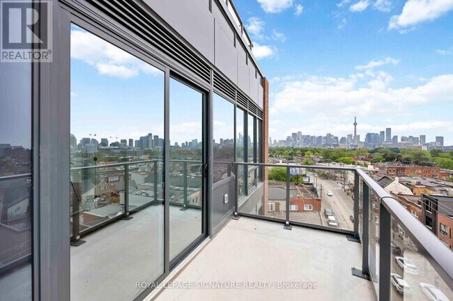 property at 1200-1200 Dundas St W