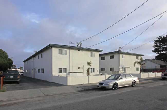 Harcourt & Virginia Apartments in Seaside, CA - Building Photo - Building Photo