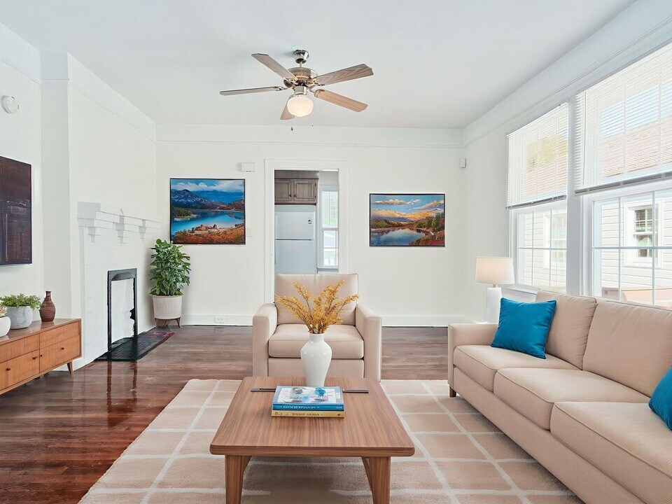 103 Magnolia Ave in Charleston, SC - Building Photo