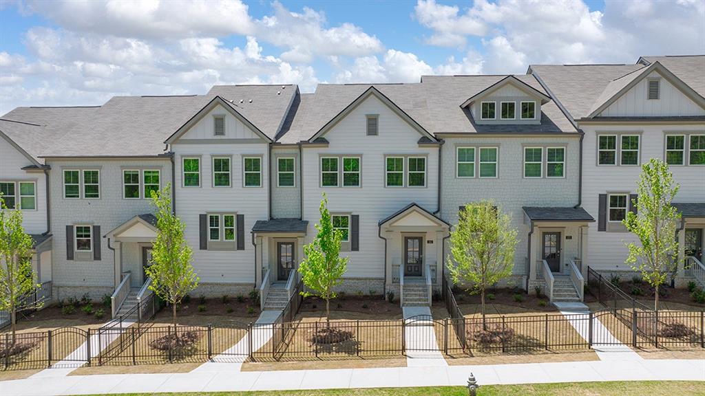255 Vista Ln in Woodstock, GA - Building Photo