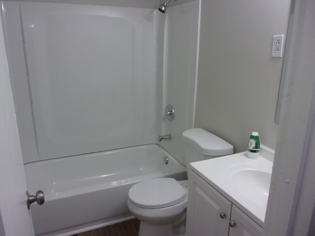 4512 Neely Rd in Memphis, TN - Building Photo - Building Photo