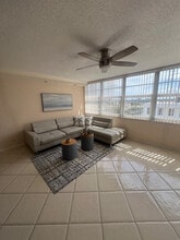 1160 N Federal Hwy-Unit -1118 in Fort Lauderdale, FL - Building Photo - Building Photo