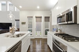 7400 Van Tuyl Pkwy in McKinney, TX - Building Photo - Building Photo