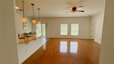 6411 Foxbury Ridge Lane in Riverview, FL - Building Photo - Building Photo