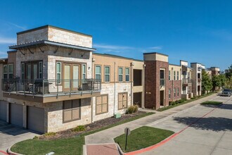 Oxford at the Boulevard in Corinth, TX - Foto de edificio - Building Photo