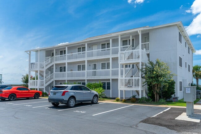 1691 US-98 in Mary Esther, FL - Building Photo - Building Photo