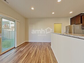 14017 67th Ave E in Puyallup, WA - Building Photo - Building Photo