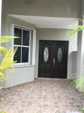 15431 SW 39th Terrace in Miami, FL - Building Photo - Building Photo