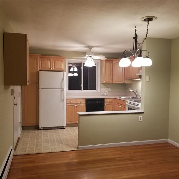 60 Lionel Ave-Unit -F in Waltham, MA - Building Photo
