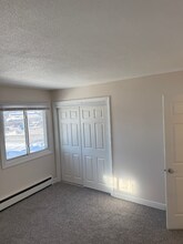 3829 Lake Dr in Minneapolis, MN - Building Photo - Building Photo