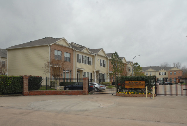 Reflections On Gentryside Townhomes