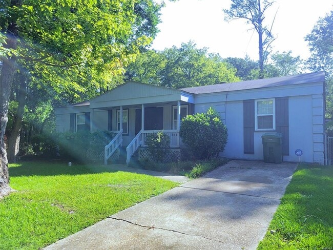 1135 Lombard Dr in Montgomery, AL - Building Photo - Building Photo
