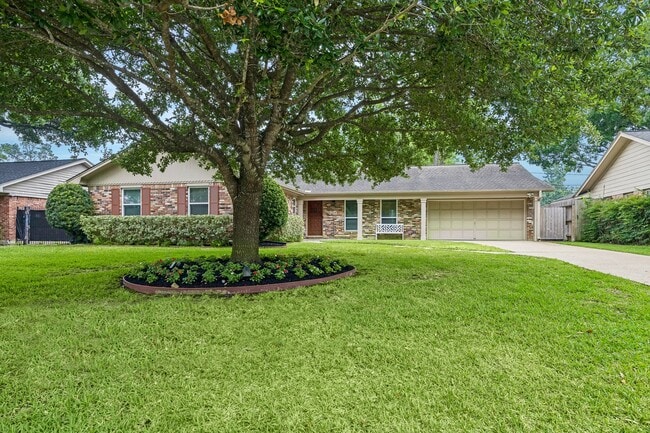 property at 7111 Hartland St