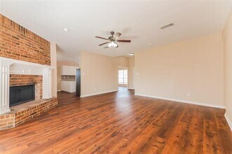 9306 Chimneywood Dr in Rowlett, TX - Building Photo - Building Photo