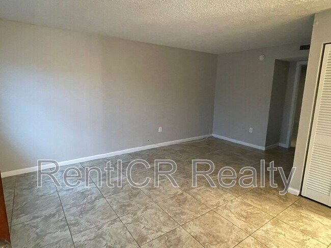 1465 Drew St in Clearwater, FL - Building Photo - Building Photo