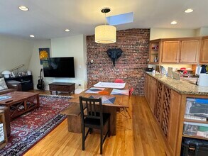 206 W Springfield St, Unit 4 in Boston, MA - Building Photo - Building Photo