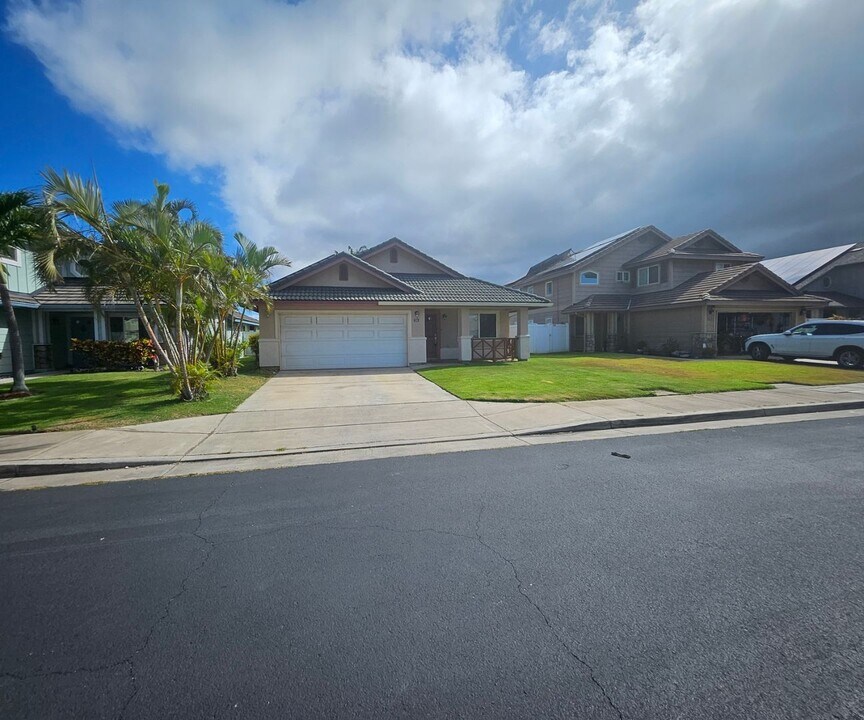 248 Anamuli St in Kahului, HI - Building Photo