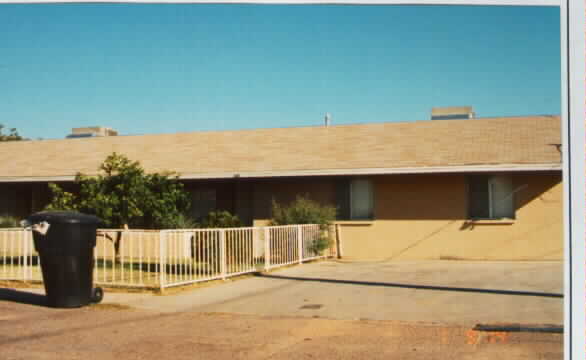 8314 W Edwards in Peoria, AZ - Building Photo