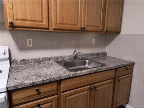 22 Gidney Ave in Newburgh, NY - Building Photo - Building Photo