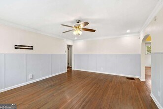 1649 Beecher St SW in Atlanta, GA - Building Photo - Building Photo