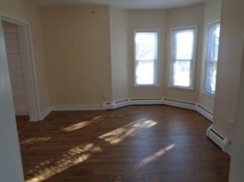 13000 9w, Unit 2 in West Coxsackie, NY - Building Photo