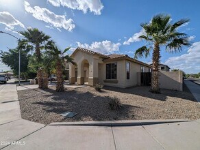 15432 W Tasha Cir, Unit 6307 in Surprise, AZ - Building Photo - Building Photo