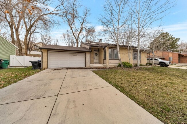 1358 Merritt Cir in Salt Lake City, UT - Building Photo - Building Photo