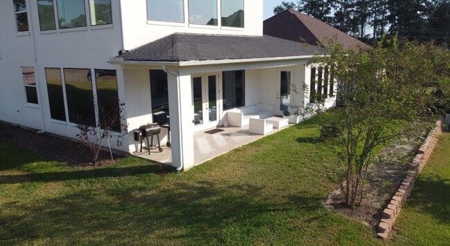 property at 114 Bentwood Dr