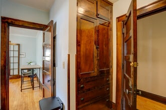 1253 Williamson St, Unit 3 in Madison, WI - Building Photo - Building Photo