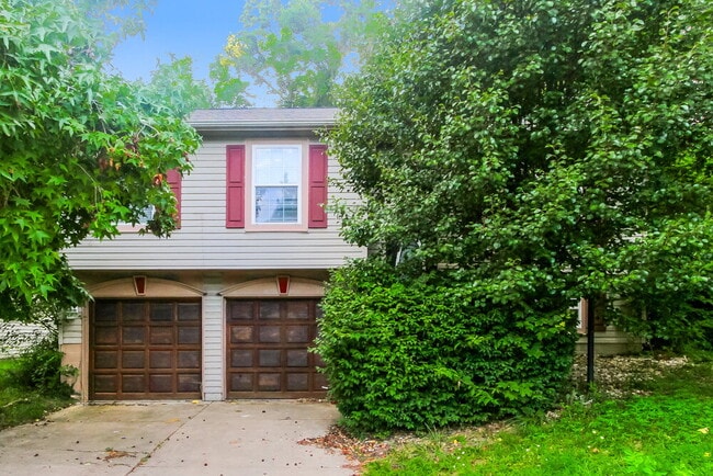 property at 3712 Owster Ln