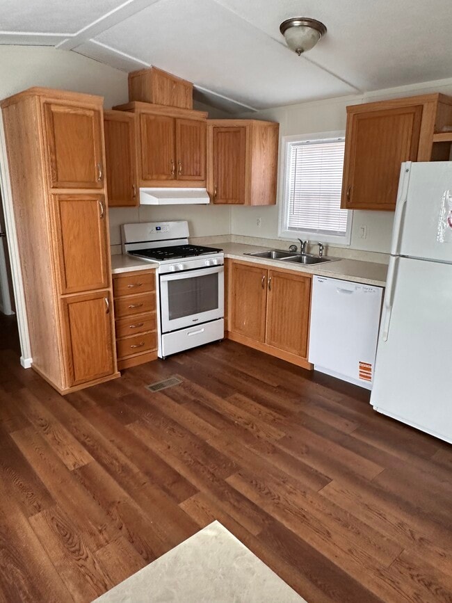 5 Jacob Dr in Clifton Park, NY - Building Photo - Building Photo