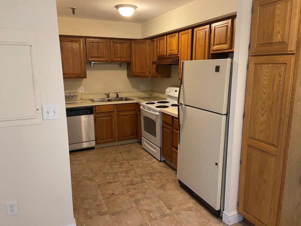 1383 Washington St, Unit 3 in Newton, MA - Building Photo