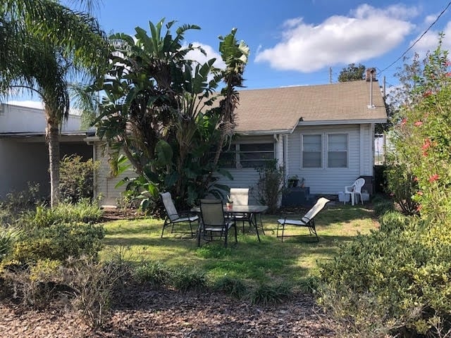 233 N 9th St in Haines City, FL - Foto de edificio - Building Photo