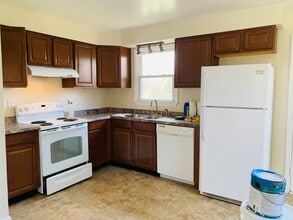 2284 McKees Rocks Rd in Mckees Rocks, PA - Building Photo - Building Photo