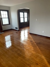 1037 E 18th Ave in Columbus, OH - Foto de edificio - Building Photo