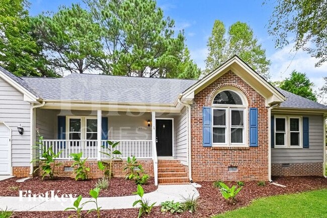 905 Jacobean Ct in Fuquay Varina, NC - Building Photo - Building Photo