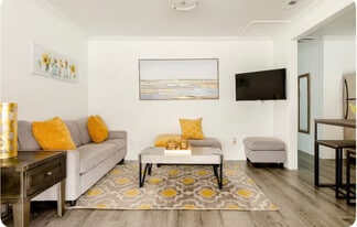 16423 Barneston St in Granada Hills, CA - Building Photo