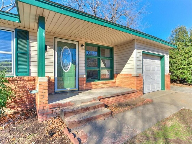 122 S Sherry Ave in Norman, OK - Building Photo - Building Photo