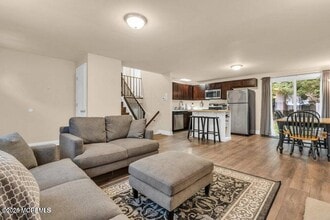 310 Falcon Dr in Little Egg Harbor Township, NJ - Building Photo - Building Photo