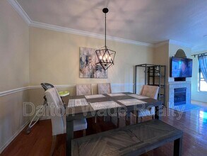 2730 Via Tivoli in Clearwater, FL - Foto de edificio - Building Photo