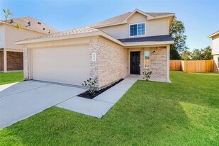 8518 Middleton Oaks Cir in Houston, TX - Building Photo