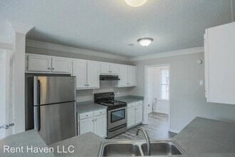 115 Turning Leaf Dr in Hopkins, SC - Building Photo - Building Photo