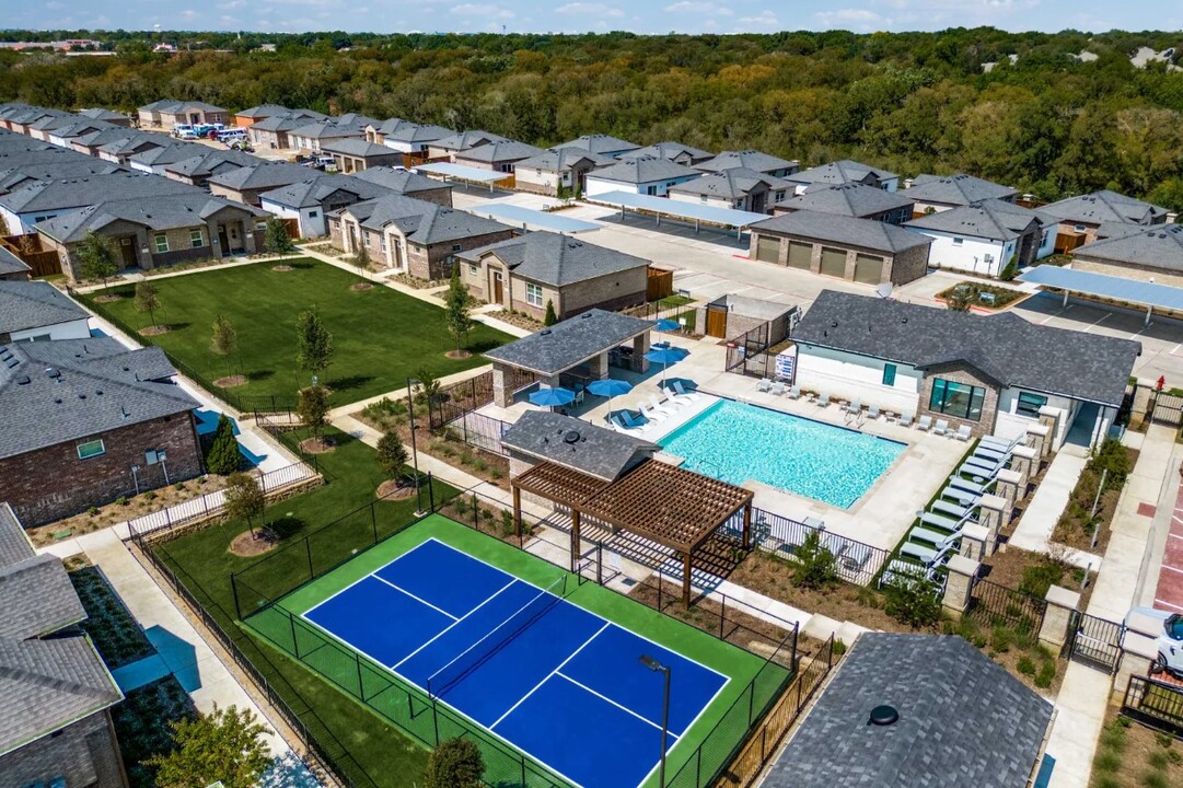 Cadia Grand Prairie in Grand Prairie, TX - Foto de edificio