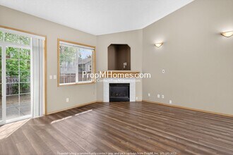 13898 SE Rogers Ln in Clackamas, OR - Building Photo - Building Photo